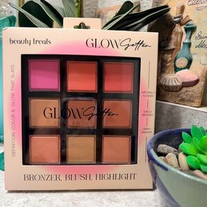 Beauty Treats GlOW GETTER Bronzer Blush Highlight Palette - Pink & Peach Shades